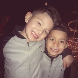 Meet your Posher, Dragon boys